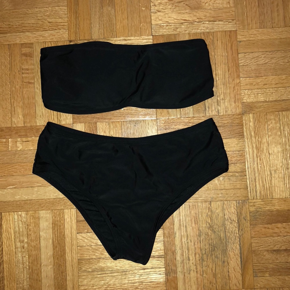 All black bathing suit top & bottom